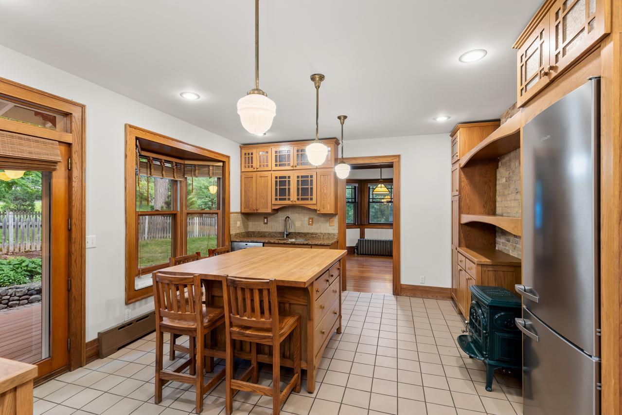 Electric "Wood Burning" stove