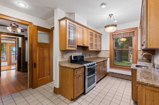Gas Stove and Oven