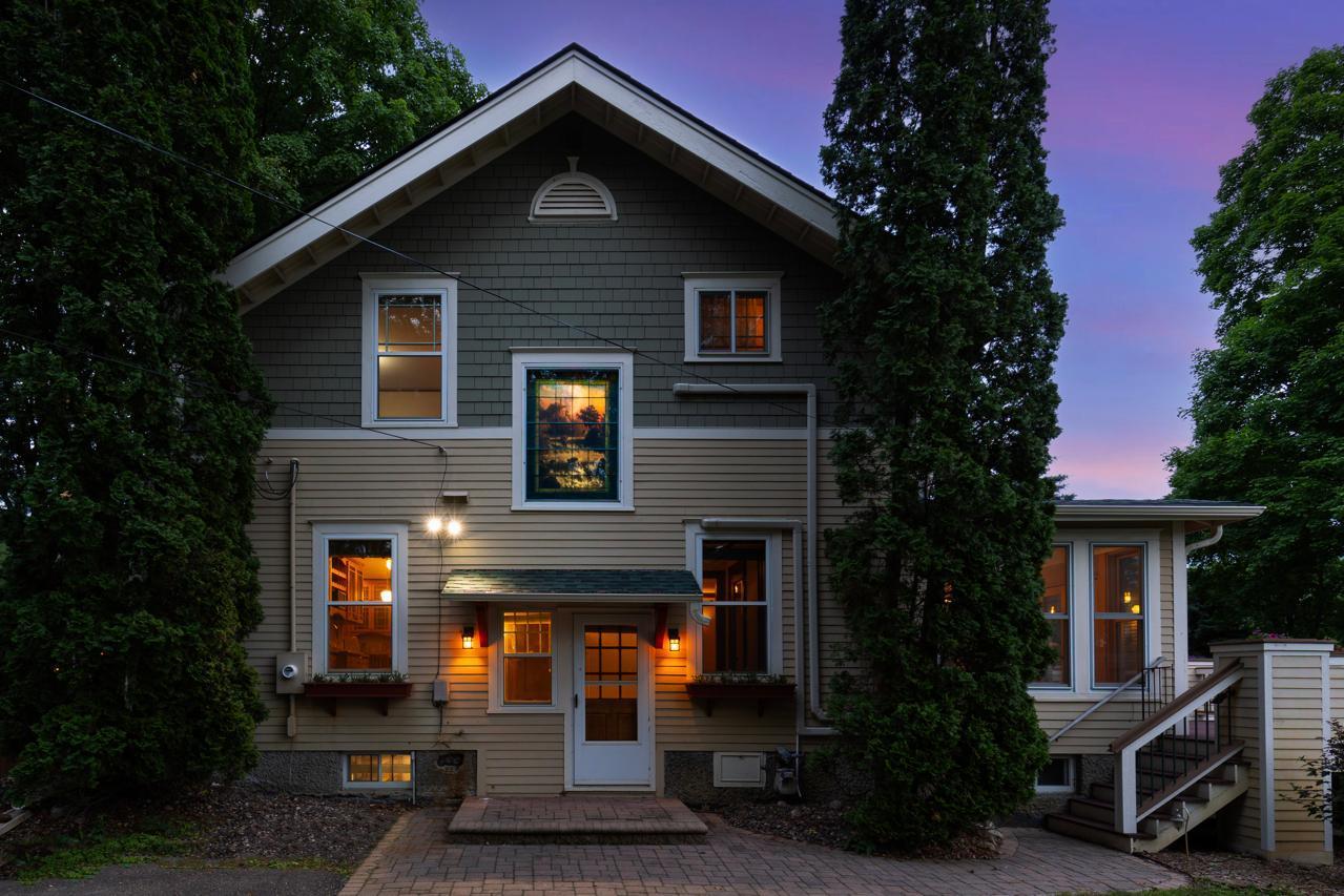 Walkout off the side