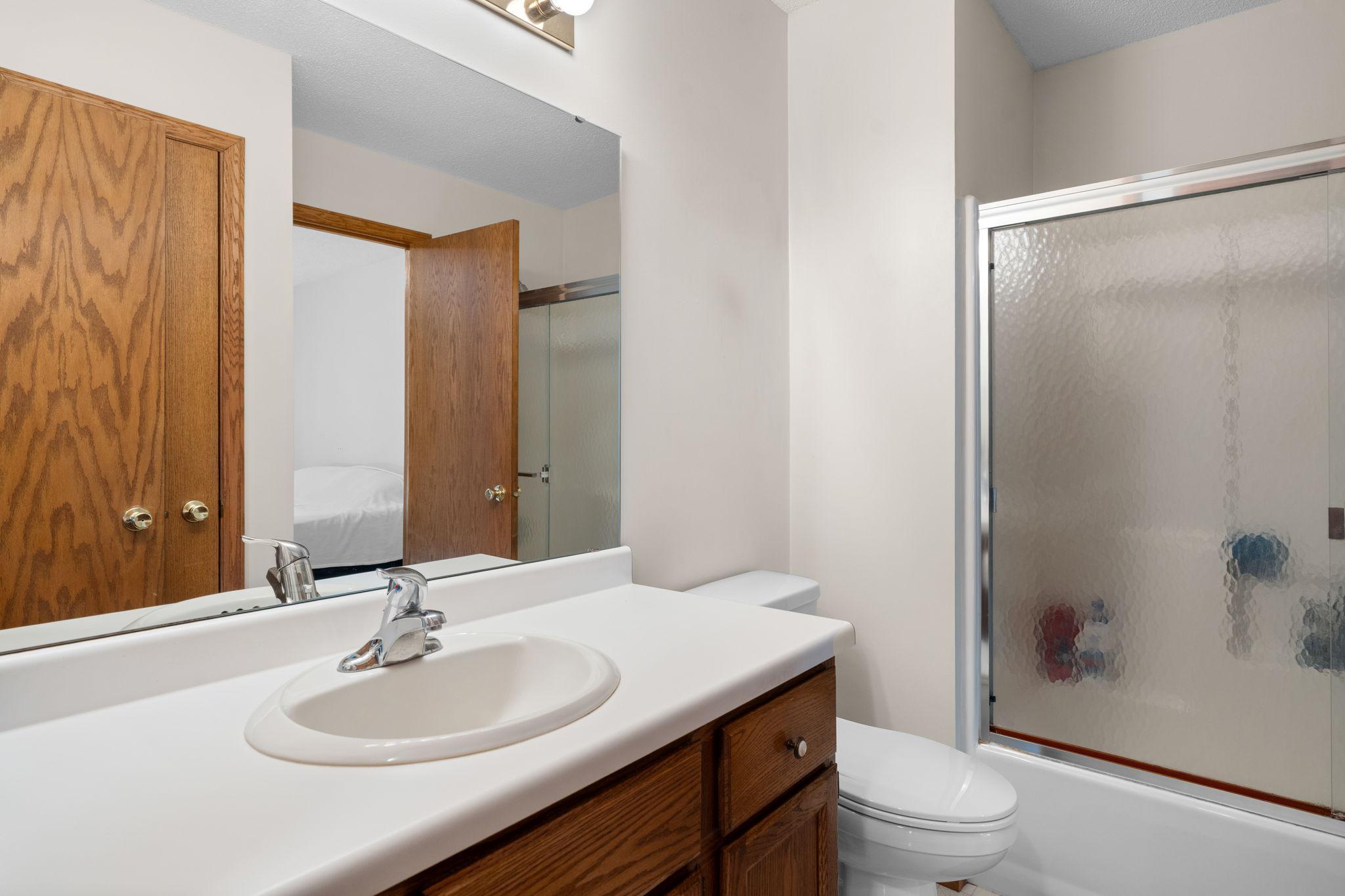 Main Floor Full Bath