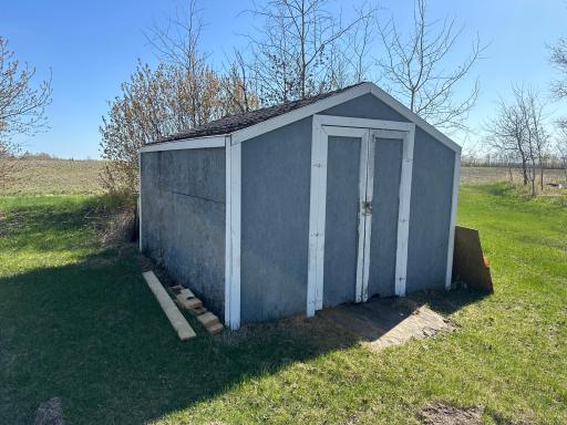 57694 County Road 12, Warroad, MN 56763
