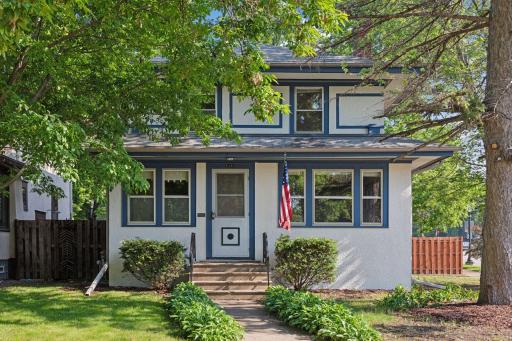 Welcome to 2181 Dayton Ave in popular Merriam Park!
