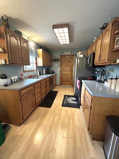 37311 580th Avenue, Warroad, MN 56763