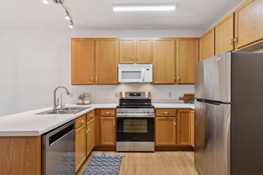 644 Woodduck Drive, A, Woodbury, MN 55125