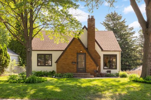 4313 Arthur Street NE, Minneapolis, MN 55421