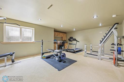 15607 42nd Street SE, Durbin, ND 58059