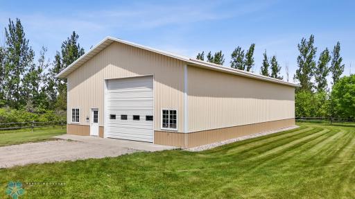 15607 42nd Street SE, Durbin, ND 58059
