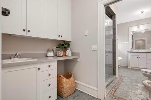 1776 Knox S, Minneapolis, MN 55403