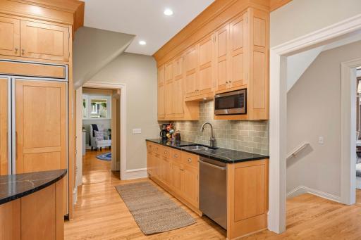 1776 Knox S, Minneapolis, MN 55403