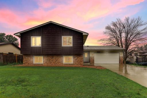 1-web-or-mls-8317-Penn-Ave-N-01-VirtualTwilight.jpg