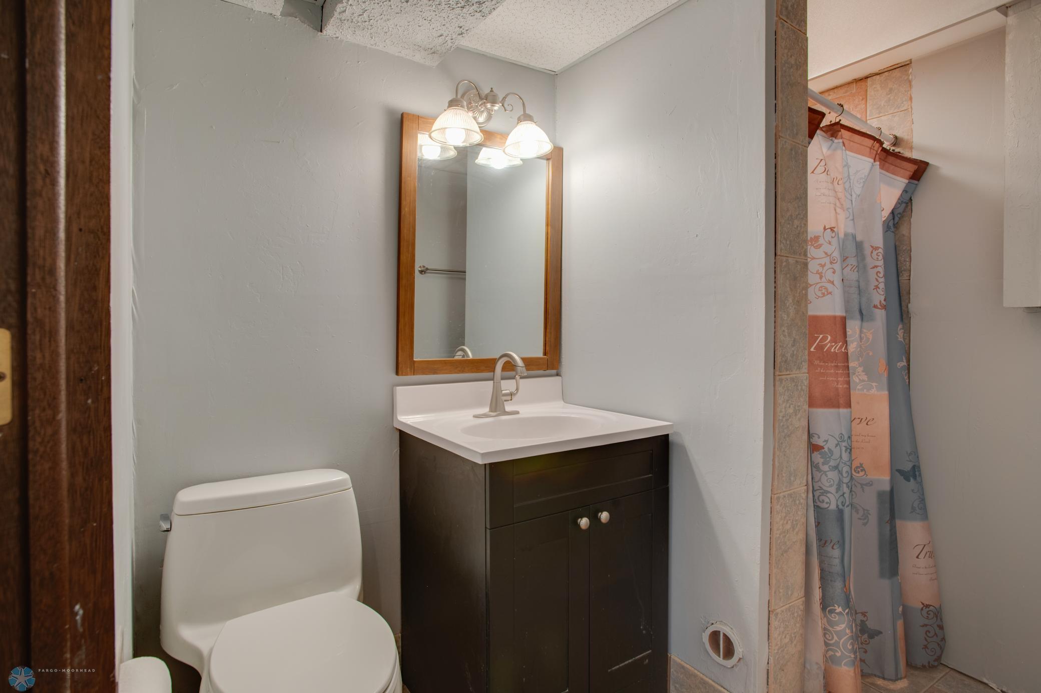 2910_MADISON_AVE_NW-30.jpg