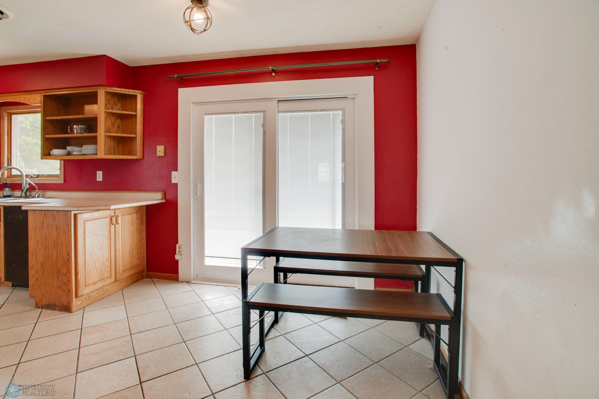 2910_MADISON_AVE_NW-16.jpg