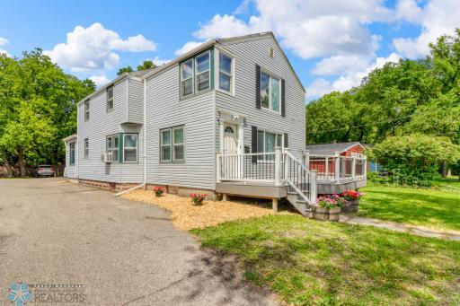 611 10th Street S, Moorhead, MN 56560