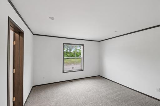 215 N Mckay Avenue, #42, Alexandria, MN 56308