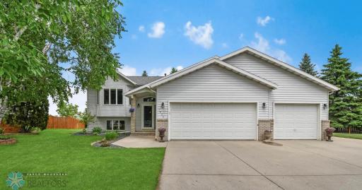 1436 12th Street Court, West Fargo, ND 58078