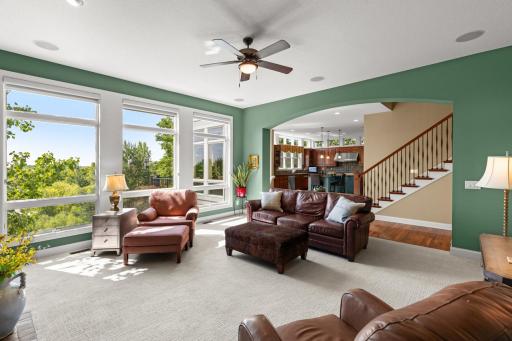 2101 Pinehurst Drive, Chanhassen, MN 55317