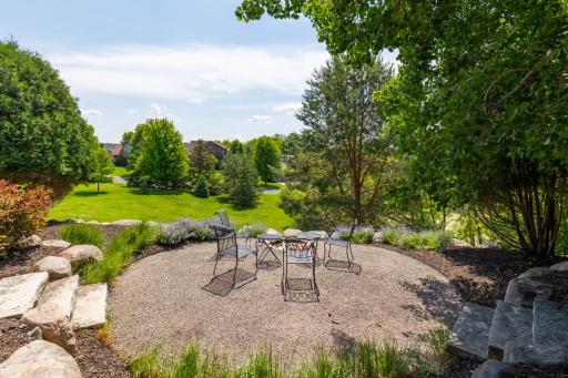 2101 Pinehurst Drive, Chanhassen, MN 55317