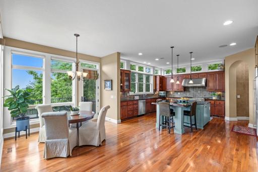 2101 Pinehurst Drive, Chanhassen, MN 55317