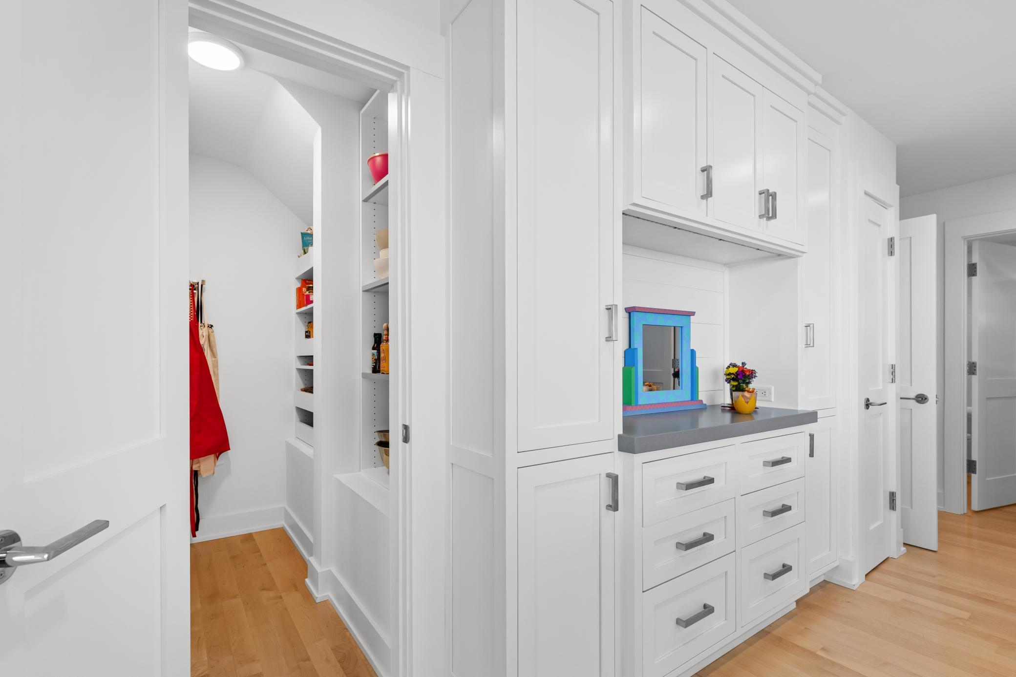 A convenient and efficient walk-in pantry..