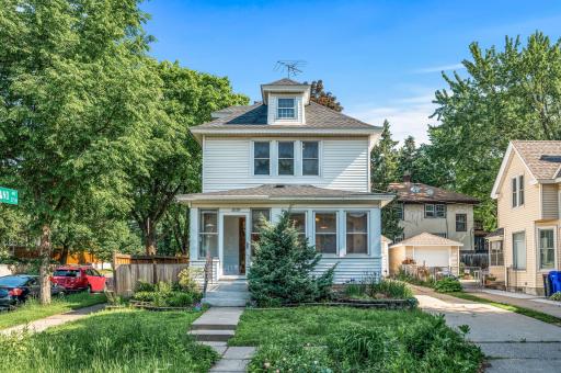 2059 Iglehart Avenue, Saint Paul, MN 55104