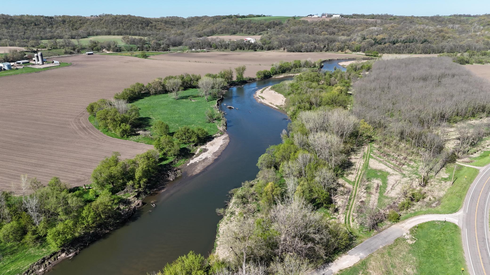 Scenic 3 acre recreational lot on Zumbro River