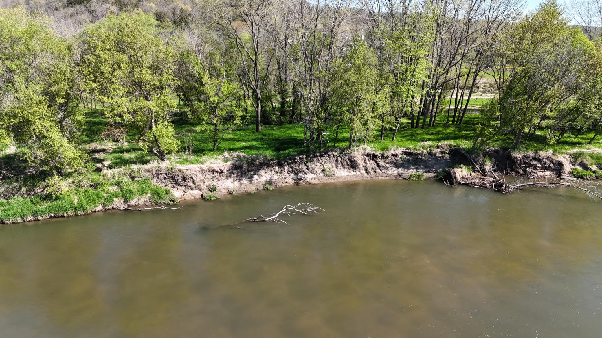 Scenic 3 acre recreational lot on Zumbro River