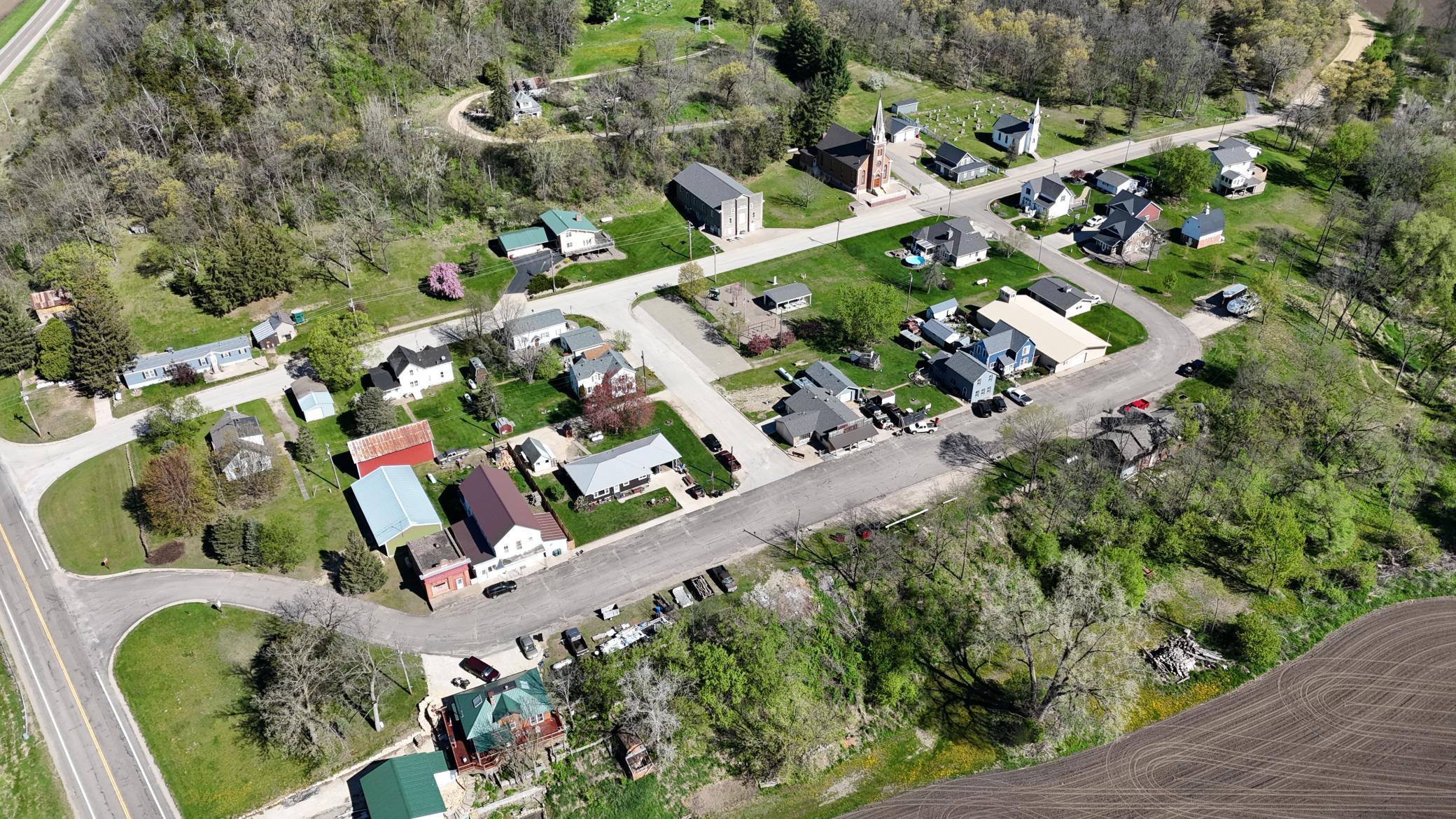 Scenic 3 acre recreational lot on Zumbro River