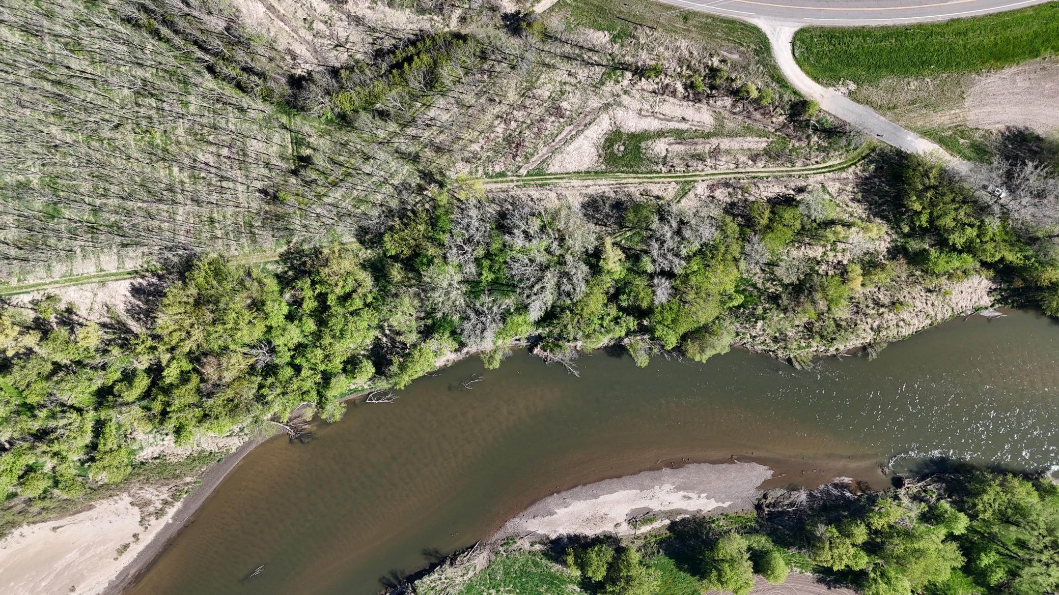 Scenic 3 acre recreational lot on Zumbro River
