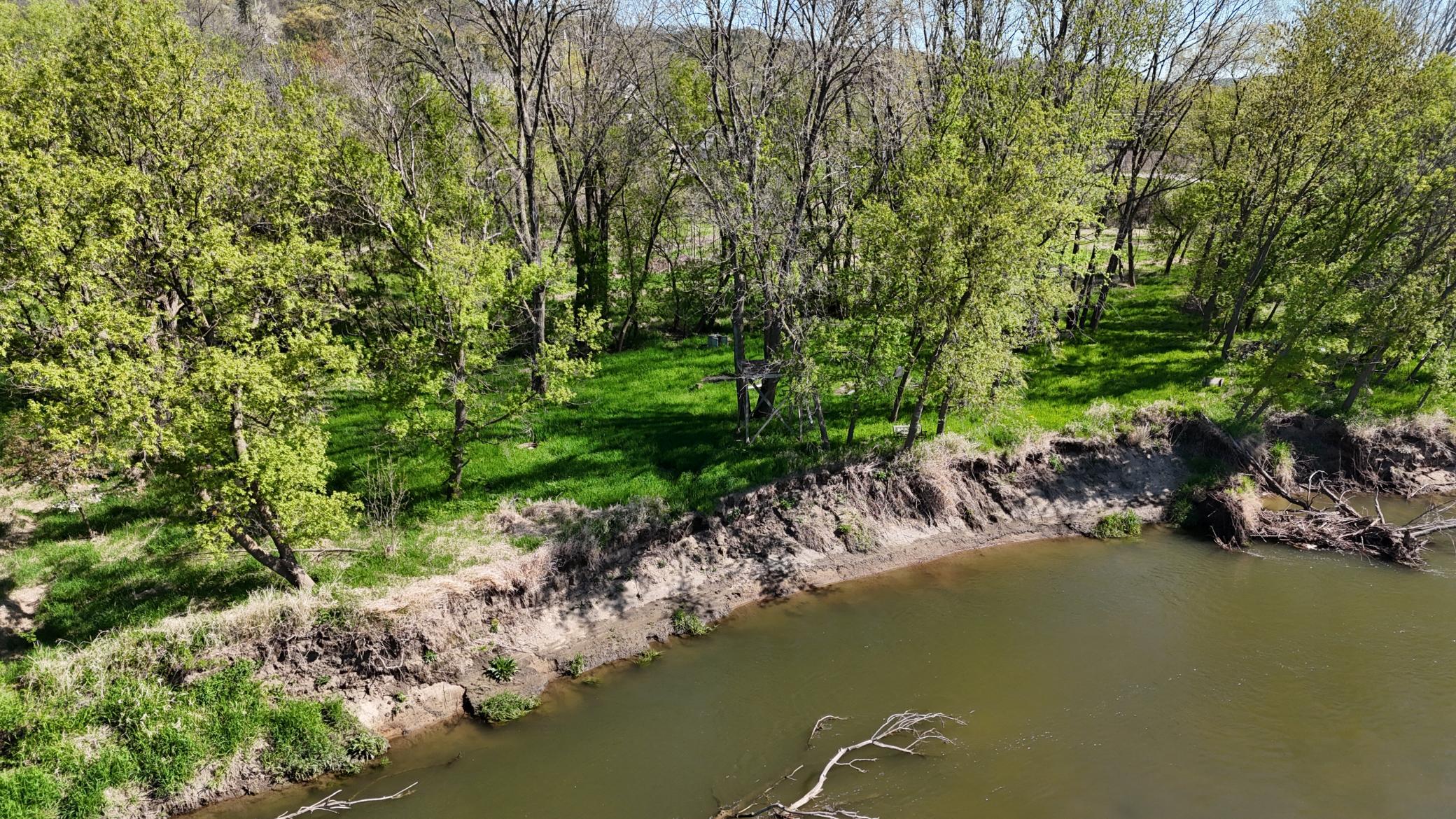 Scenic 3 acre recreational lot on Zumbro River