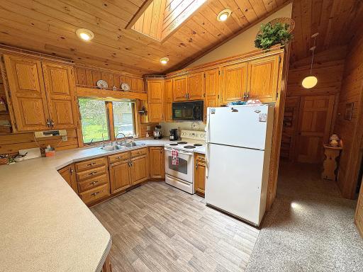 27315 Stark Lake Road, Aitkin, MN 56431