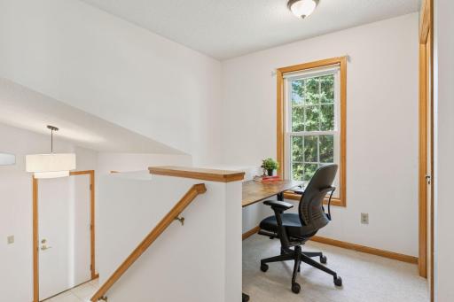 2401 Leyland Trail, Woodbury, MN 55125