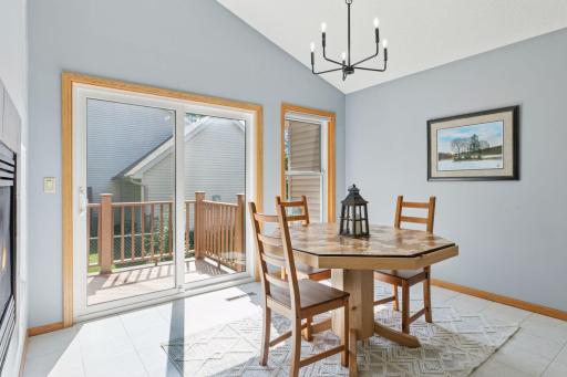 2401 Leyland Trail, Woodbury, MN 55125