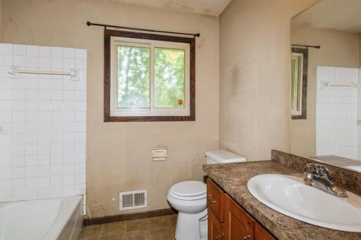 10_7181-Colorado-Ave-N_2nd-Bathroom_Web.jpg