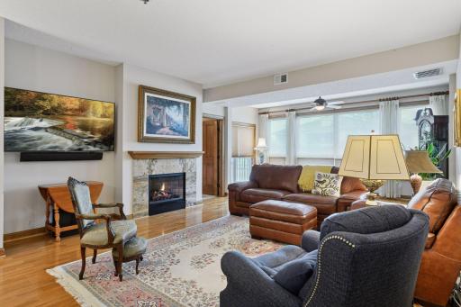 2670 Kelley Parkway, 115, Long Lake, MN 55356