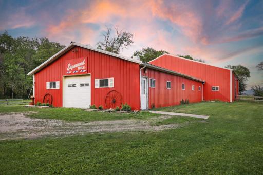 Barn