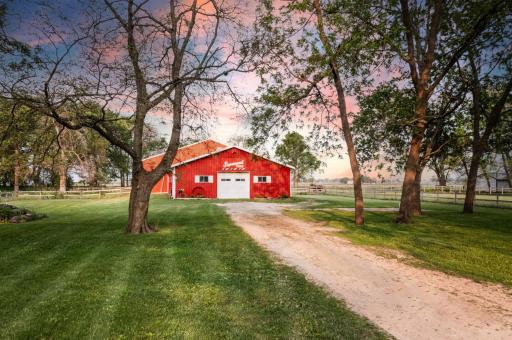 Barn
