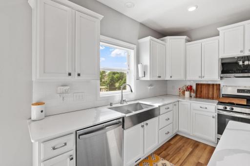 19145 Indora Trail, Lakeville, MN 55044
