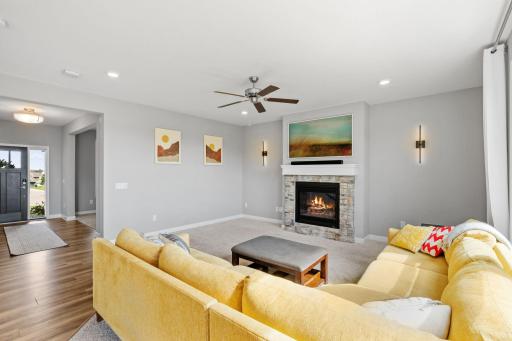 19145 Indora Trail, Lakeville, MN 55044