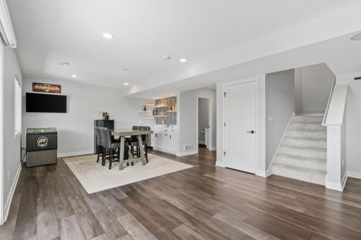 19145 Indora Trail, Lakeville, MN 55044