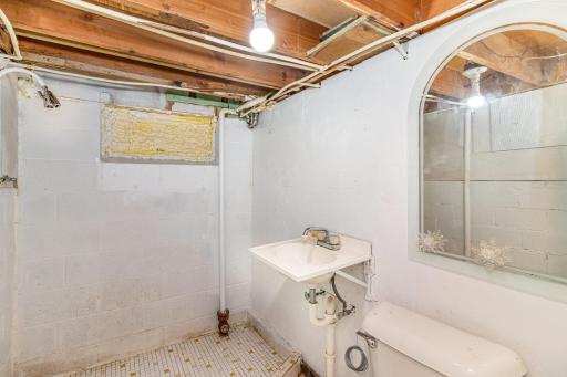 209 4th Street W, Jordan, MN 55352