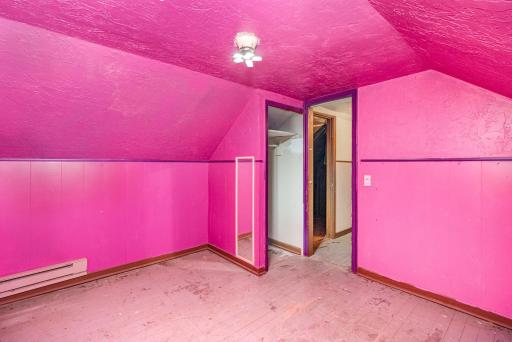 209 4th Street W, Jordan, MN 55352