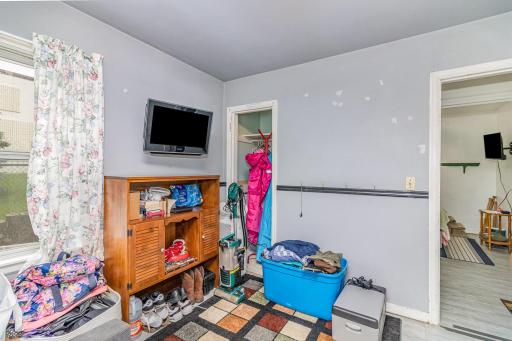 209 4th Street W, Jordan, MN 55352