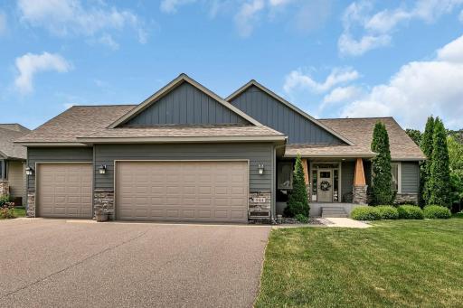 944 Cove Court NW, Sauk Rapids, MN 56379