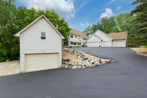 8850 Audubon Road, Chanhassen, MN 55317