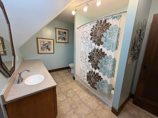 1710 Maple Avenue, Benson, MN 56215