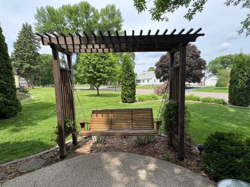 1710 Maple Avenue, Benson, MN 56215