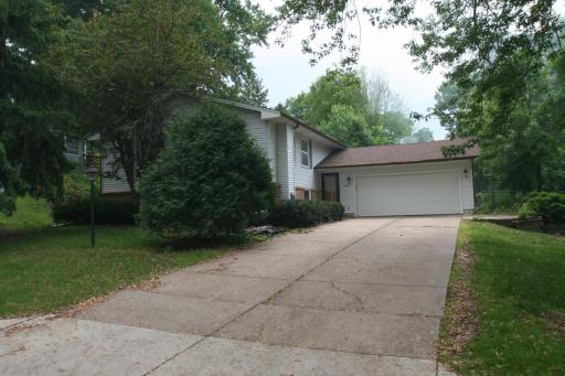 7065 Windgate Road, Saint Paul, MN 55125