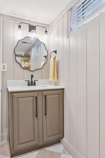 2832 Oregon Avenue S, Saint Louis Park, MN 55426