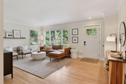 2832 Oregon Avenue S, Saint Louis Park, MN 55426