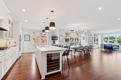 875 Lake Street N, 201, Wayzata, MN 55391